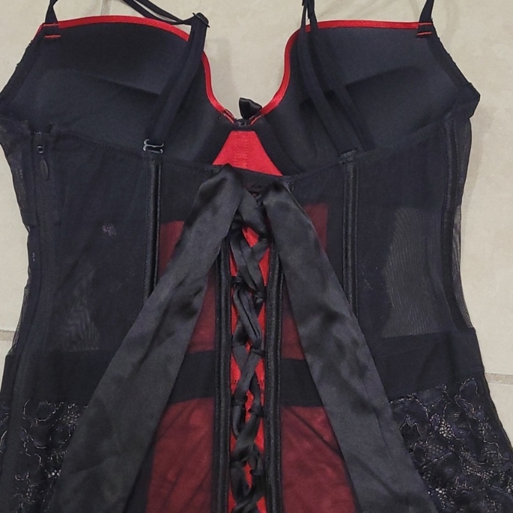 Victoria's Secret Red and Black Lace Chemise - Picture 7 of 12